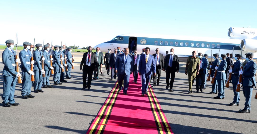 Le Président Guelleh à Kampala pour prendre part au sommet des Pays contributeurs de l’ATMIS