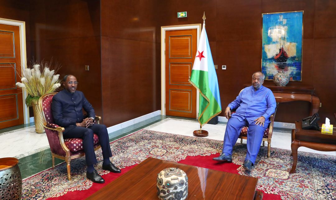 Le représentant spécial du président somalien pour les pourparlers avec le somaliland reçu par le chef de l’état