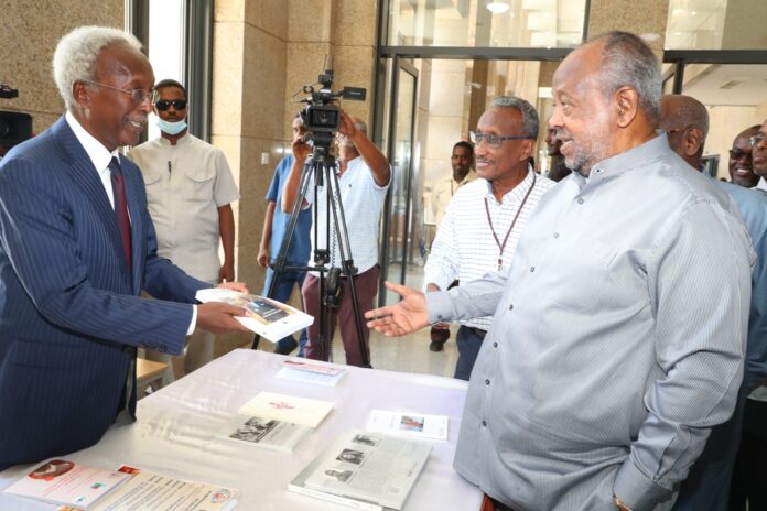 Mes années au Soleil Levant à l'ombre du drapeau de Djibouti Ambassadeur Ahmed Araita Ali