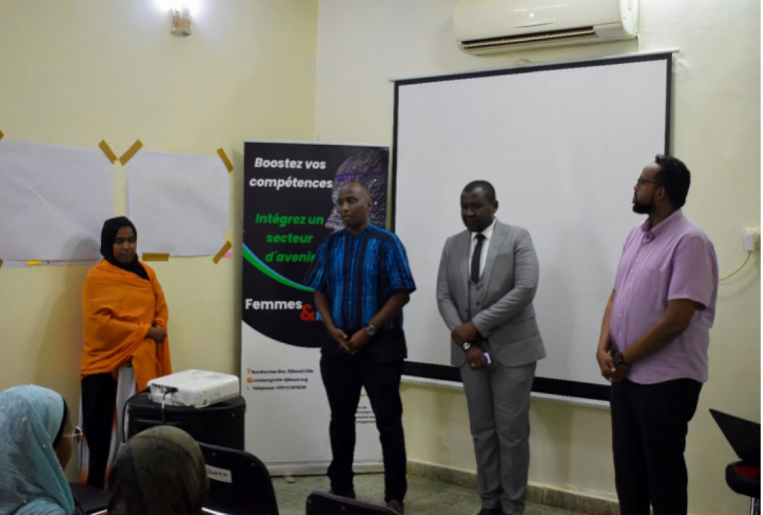 Lancement de la seconde promotion du programme « Femmes & Numérique»