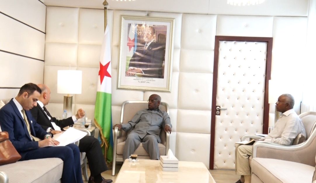 Visite d’adieu de l’ambassadeur Houssam Eldine Réda au Premier Ministre