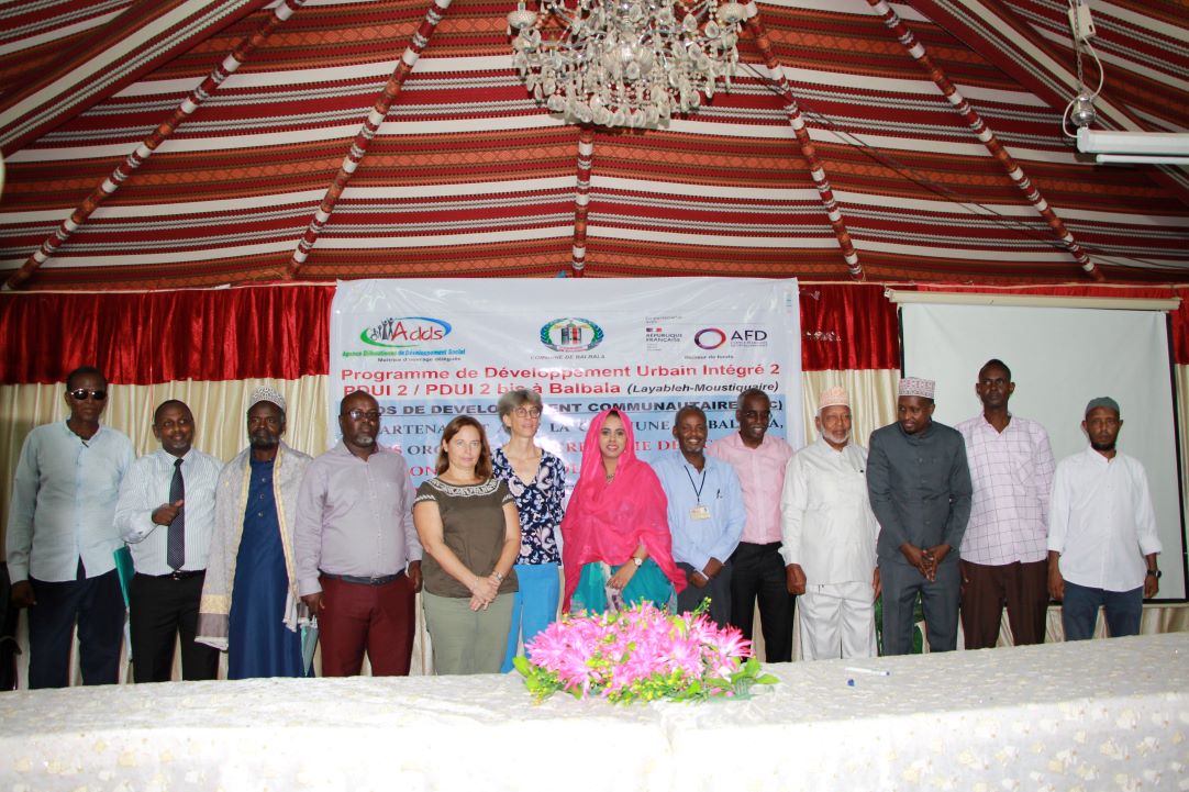 Cérémonie de signatures de conventions de financement entre l’ADDS et les associations des quartiers Layabley et Moustiquaire