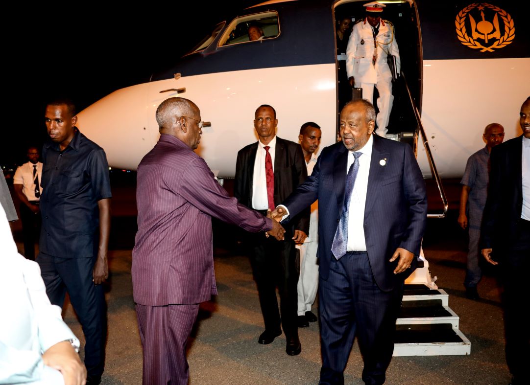 Le Président Guelleh regagne le pays à l’issue de sa participation au sommet africain sur le Climat