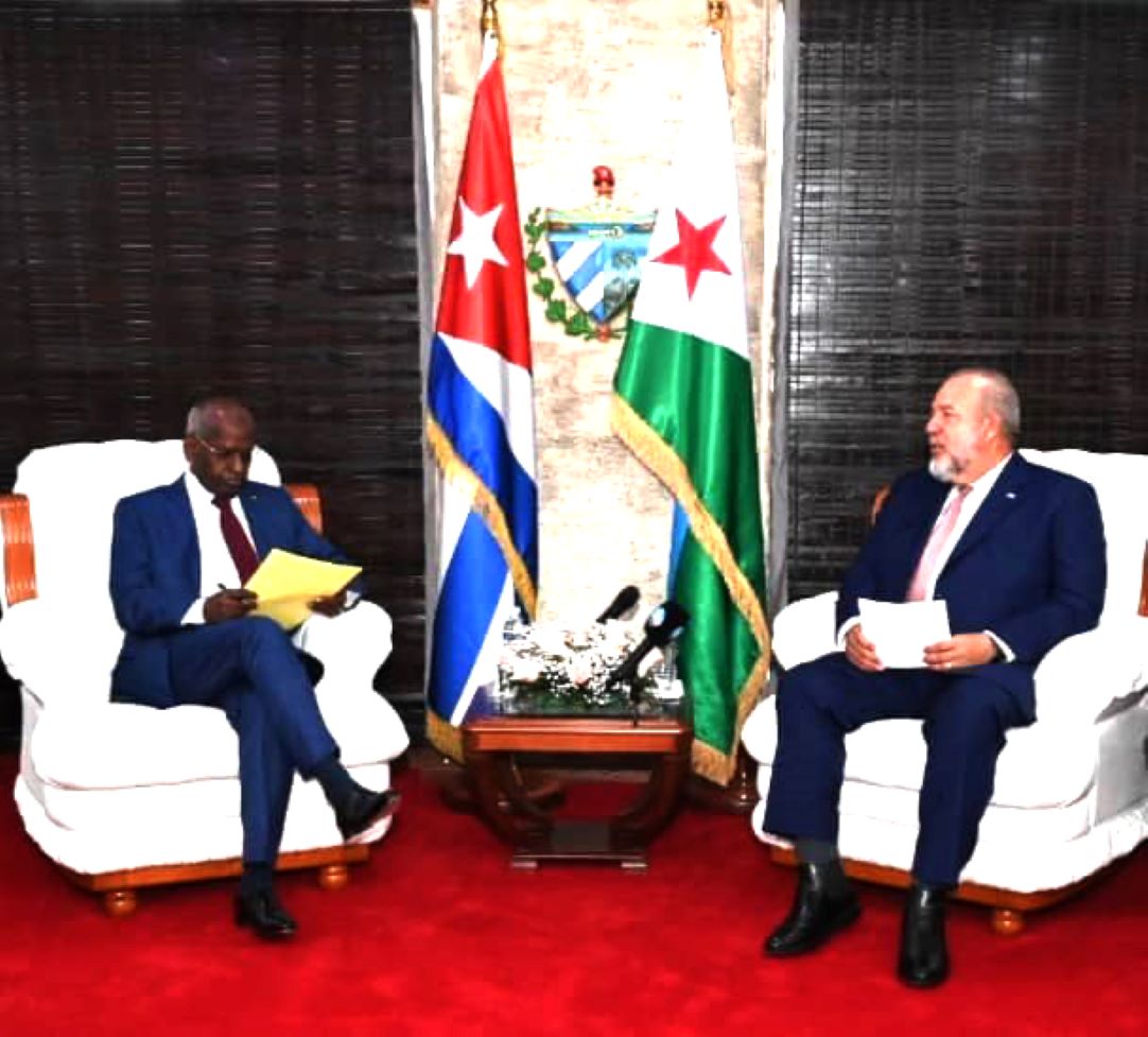 Visite officielle du Premier Ministre Abdoulkader Kamil Mohamed à Cuba : Entretien en tête-à-tête avec le Premier ministre cubain Manuel Marrero Cruz