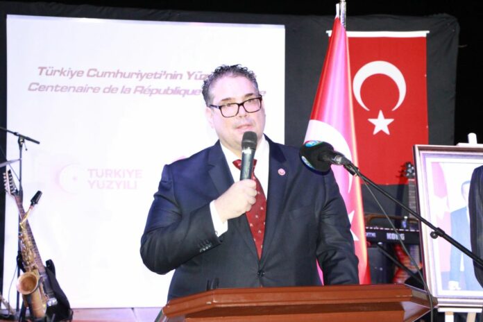 L’ambassade de Turquie organise une fête célébrant le centenaire de la (3)