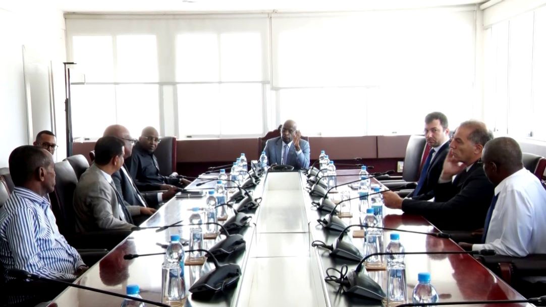 Le Premier ministre reçoit  les représentants des différents établissements bancaires de Djibouti