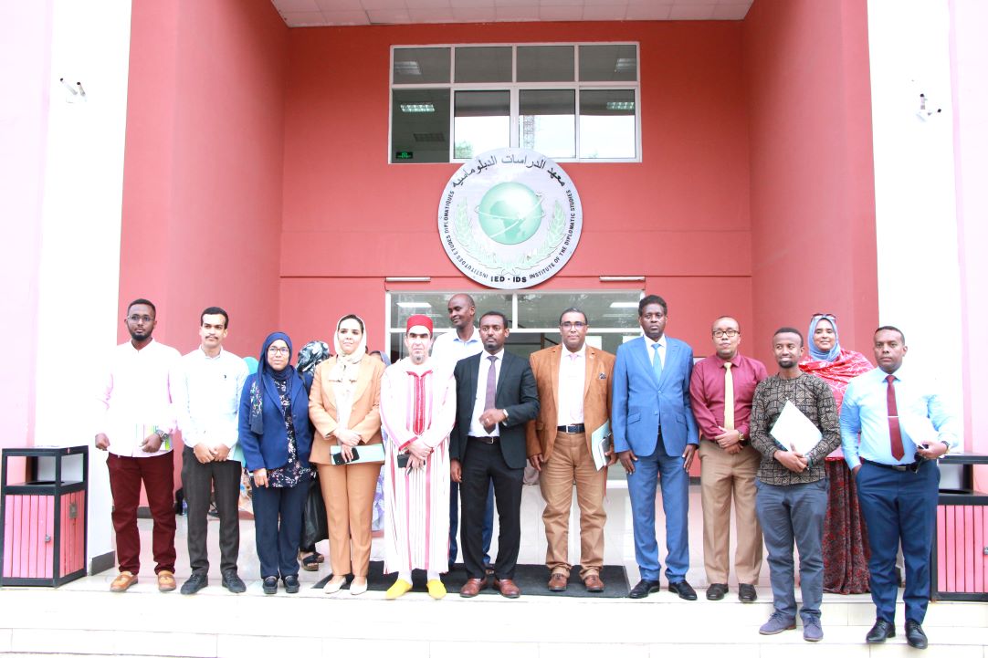 Colloque sur les relations diplomatiques