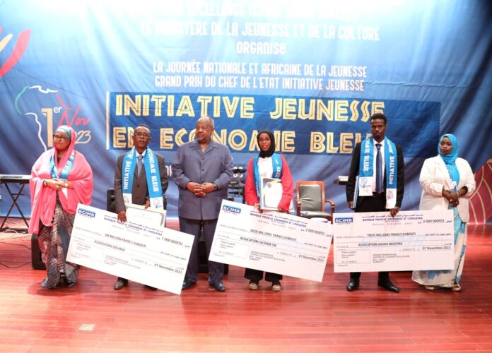 Le Président Guelleh à la tête de la célébration de la Journée nationale et africaine de la Jeunesse (2)