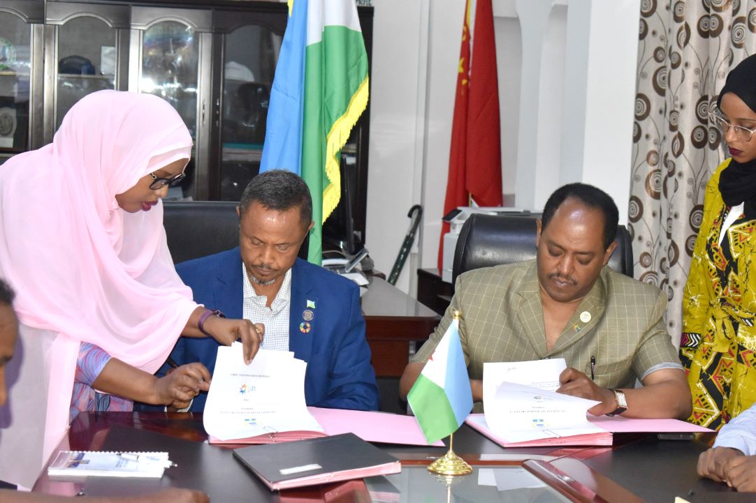 Mairie de Djibouti / URI-Afrique : Signature d'un mémorandum d'entente pour la promotion de la paix et du dialogue régional
