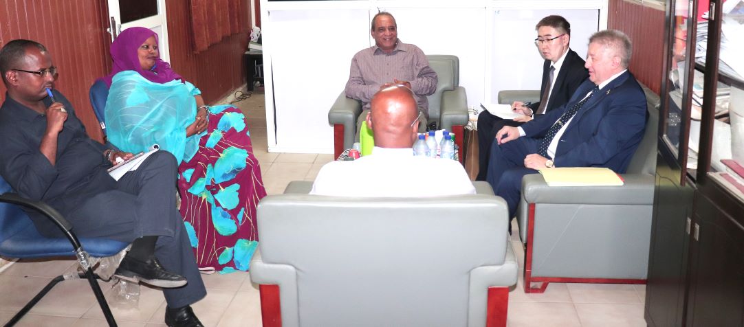 Visite de l’ambassadeur de Russie au journal La Nation