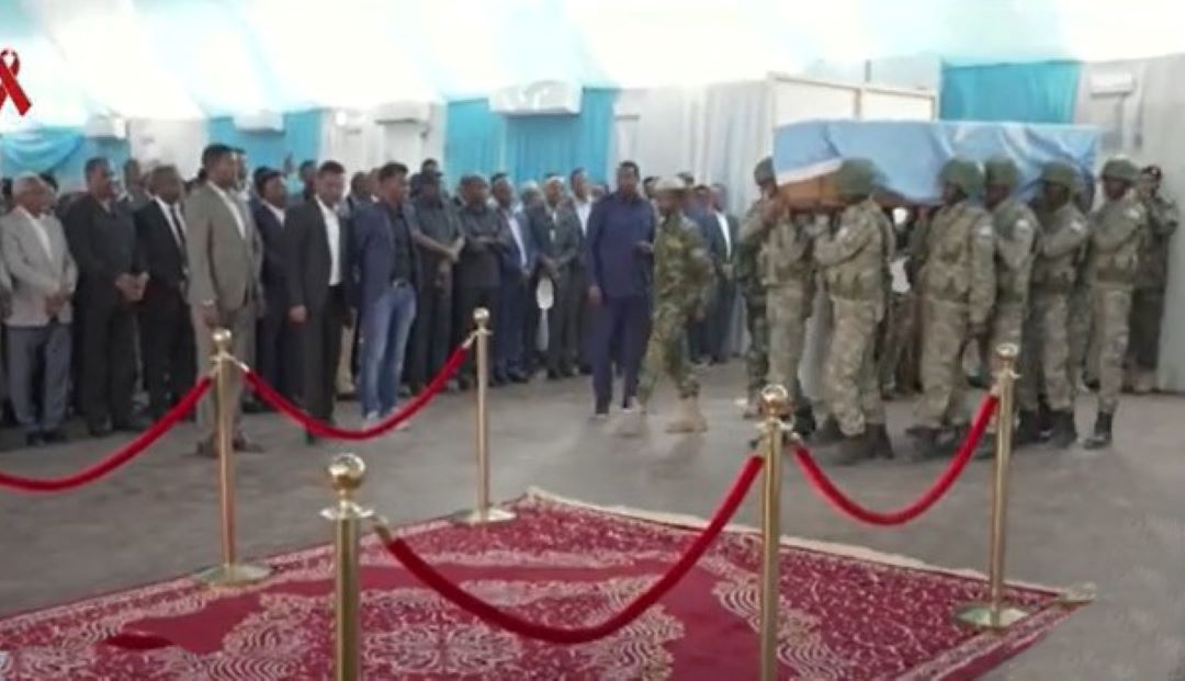 Décès à Djibouti de la ministre somalienne de la Femme : Arrivée à Mogadiscio de la dépouille