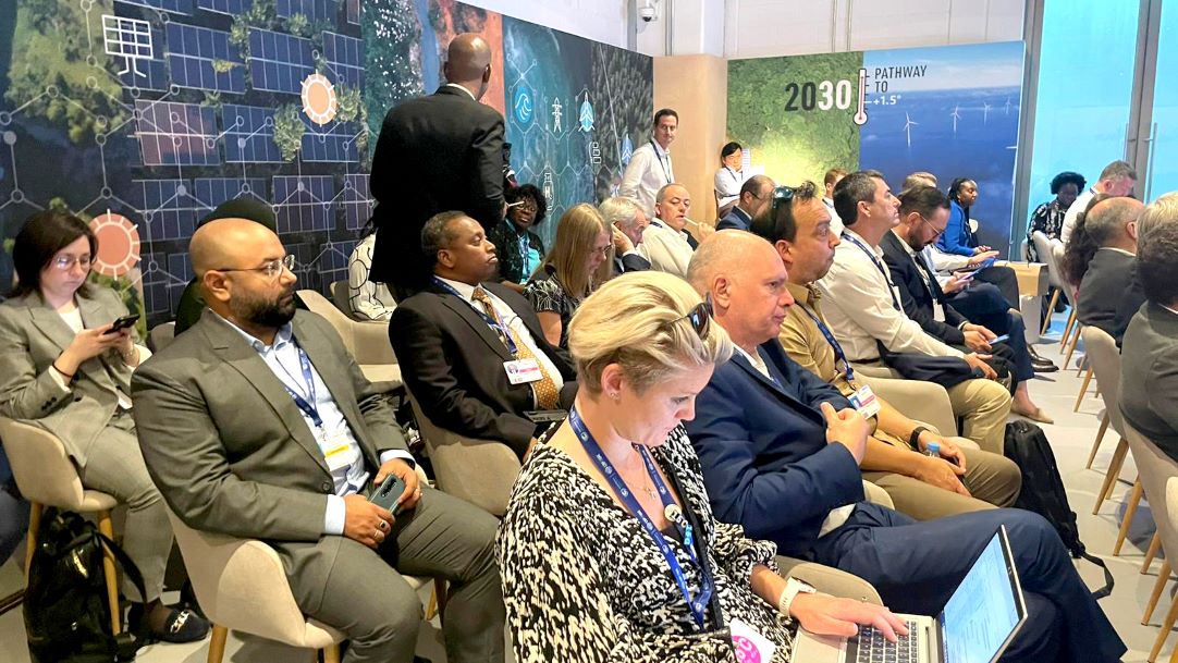 COP28 : Le ministre Yonis Ali Guedi prend part à une importante rencontre des délégations des pays membres de la Coalition Mondiale pour le Climat