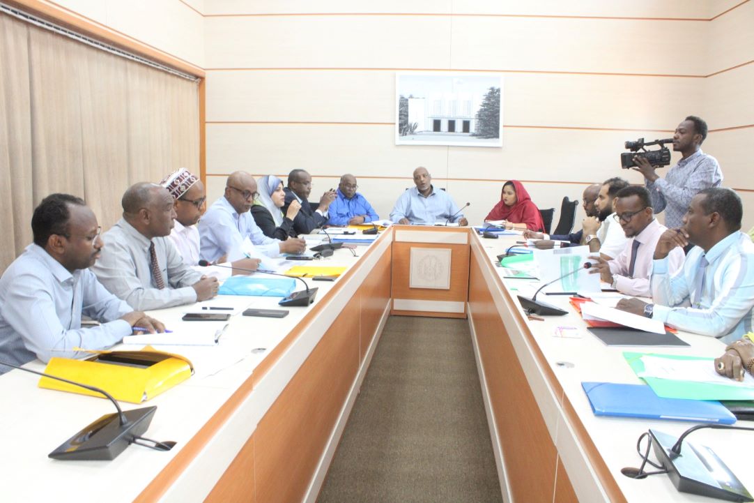 Session à l'Assemblée Nationale : Evaluation des comptes financiers 2022 de l'IND et de la RTD