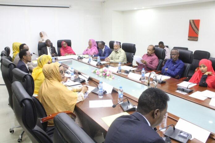 La délégation parlementaire somalienne poursuit sa mission d'études à Djibouti (2)
