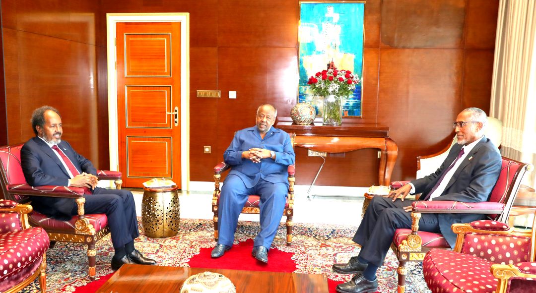 Le président Guelleh, un médiateur incontournable dans les crises en Afrique de l'Est