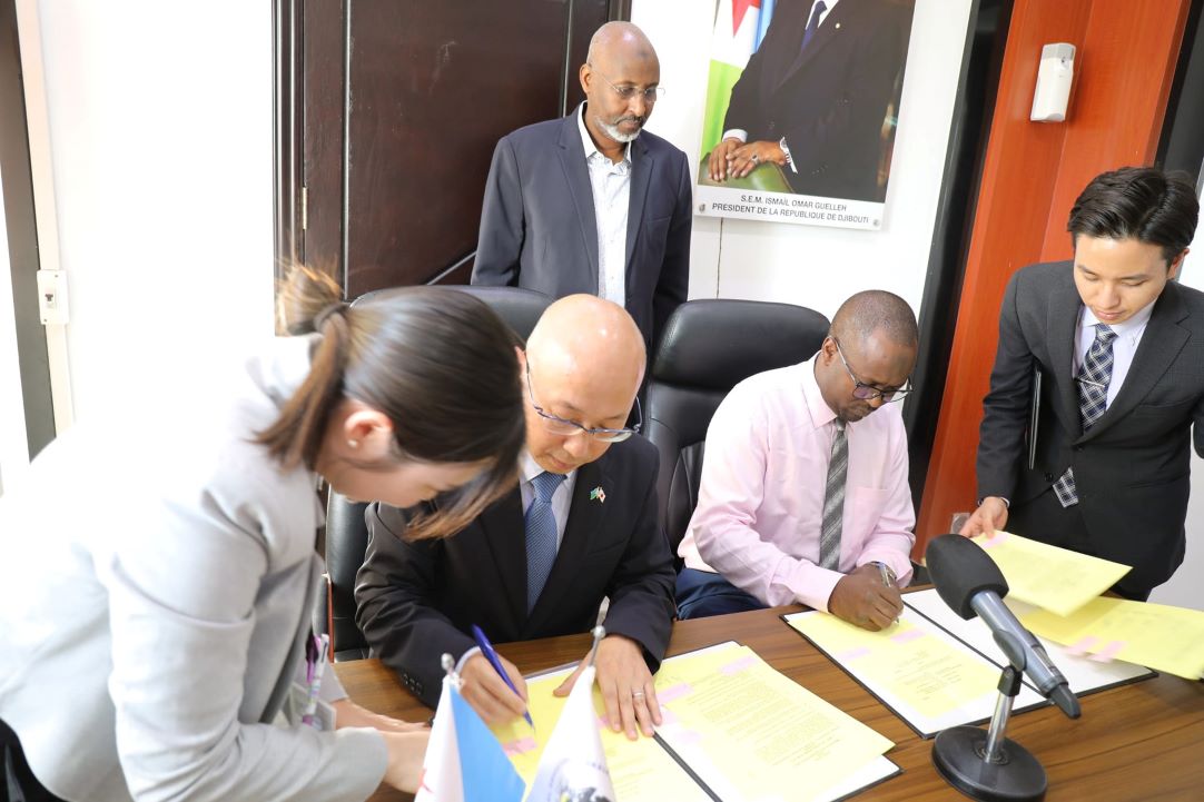 MENFOP : Cérémonie de signature pour l’extension du lycée de Mouloud