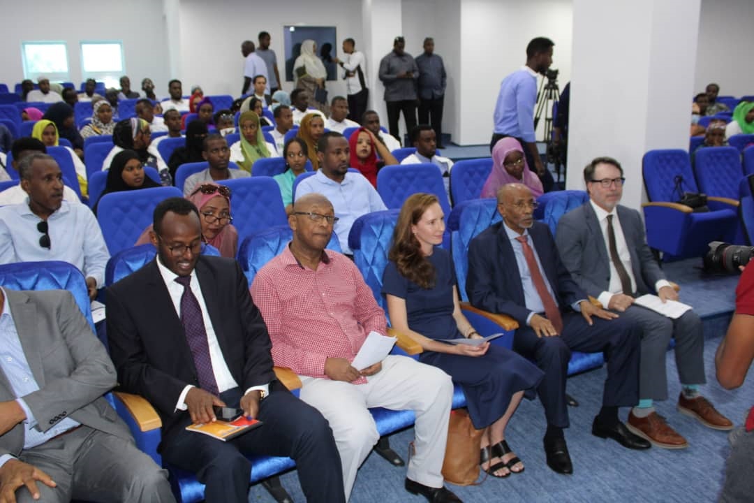 Des stagiaires formés dans l’apprentissage pratique dans le secteur hôtelier et de la restauration