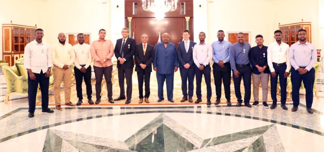 Le Président Guelleh reçoit le Directeur du Centre Spatial Universitaire de Montpellier