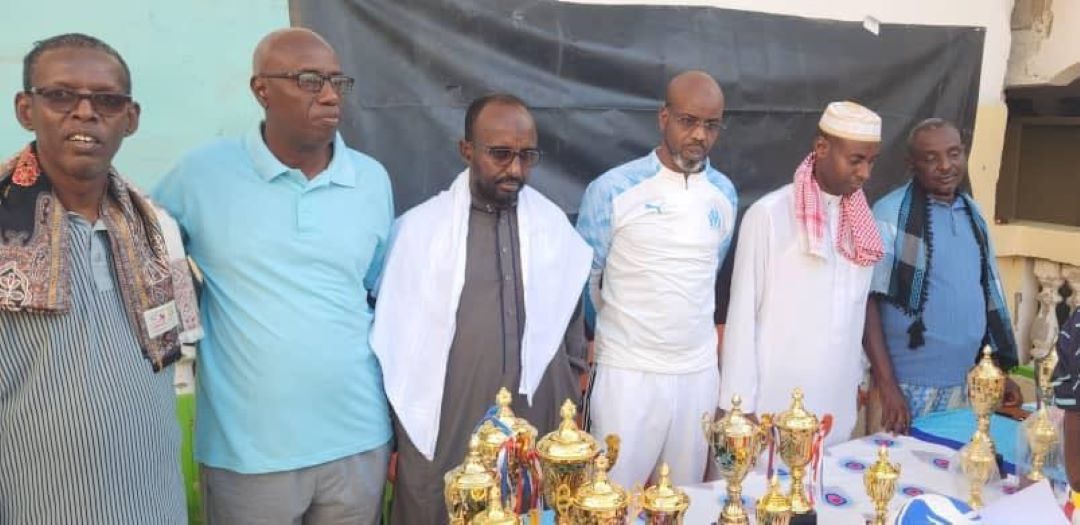 Dikhil ; Distribution d'équipements sportifs et lancement du tournoi de Ramadan
