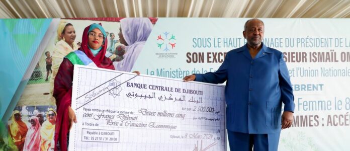 Le Président Guelleh réitère son engagement en faveur de l’amélioration des conditions de la femme djiboutienne (4)