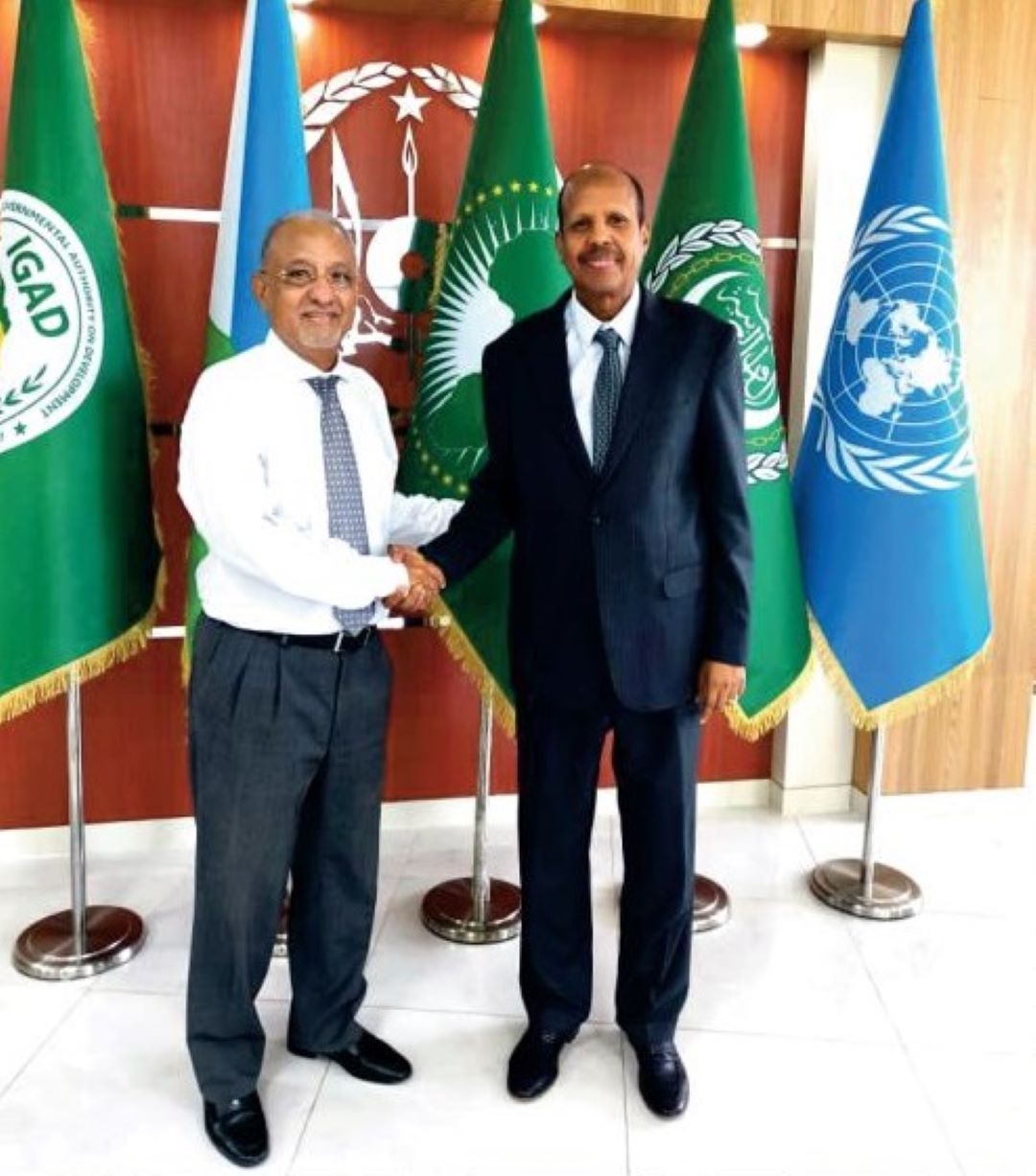 Le ministre des Affaires étrangères recoit le président de l’Association des Anciens Ambassadeurs “3A”