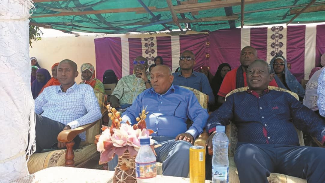 Région de Dikhil : L'Association pour le Développement Agricole et Rural de Mouloud  organise une cérémonie "gestion de la collecte des déchets à Mouloud"