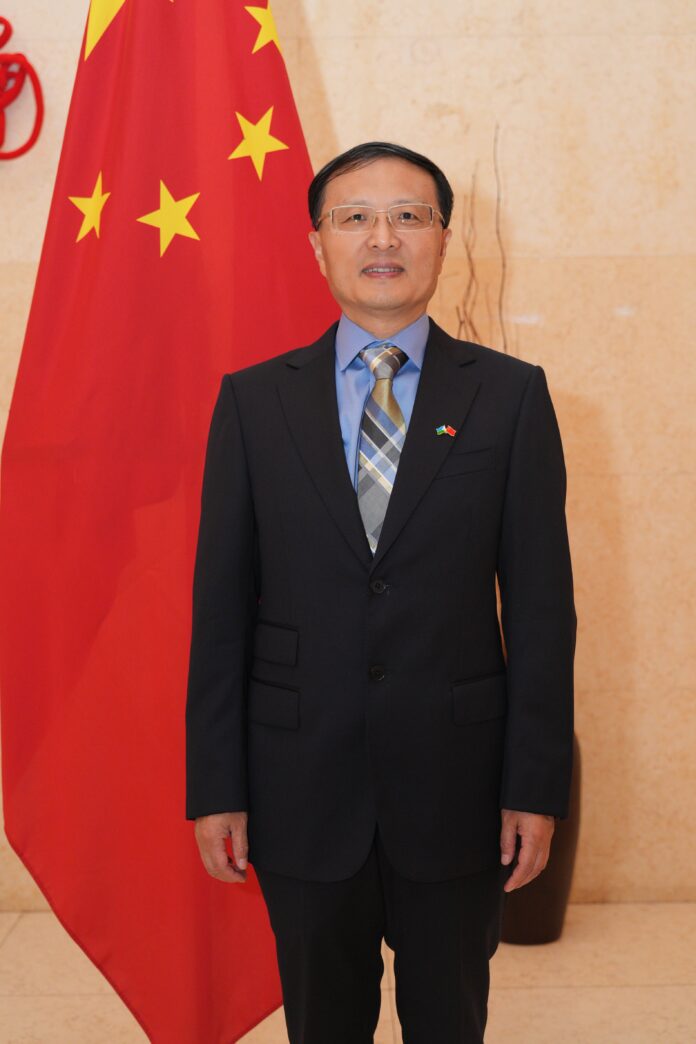 Photo de l'ambassadeur