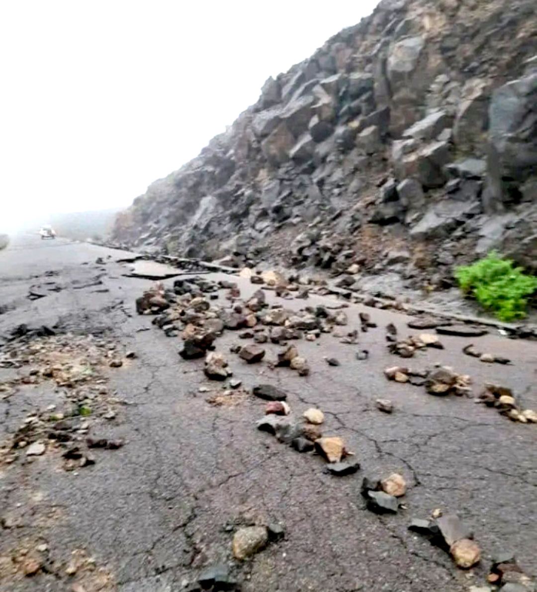Pluies diluviennes : un corps retrouvé, deux personnes toujours portées disparues à Karta