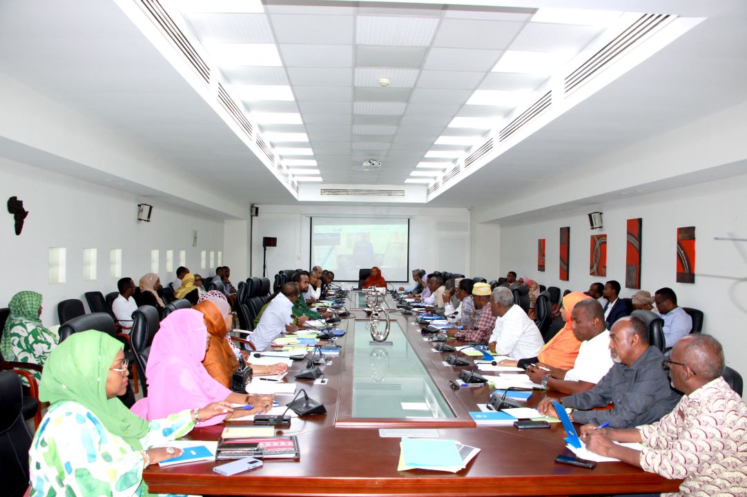 Parlement : atelier de discussion sur les orientations des documents préliminaires pour l'amélioration de l'élaboration des textes législatifs