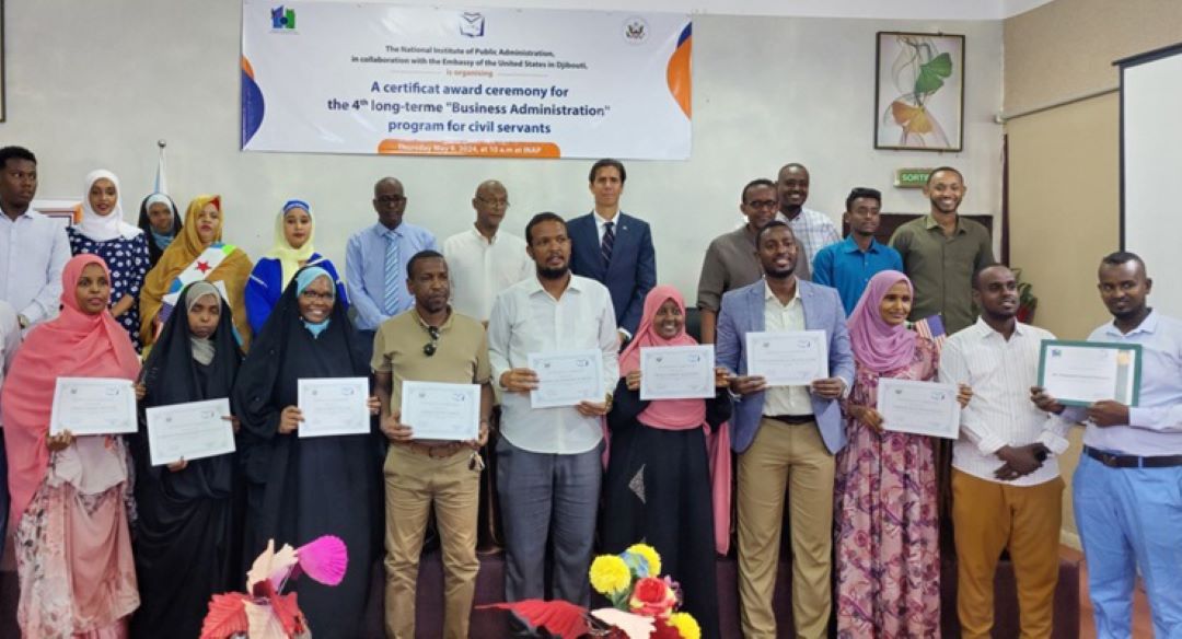 Cérémonie de remise de certificats de formation en anglais à l'INAP : Un pas en avant dans le développement professionnel