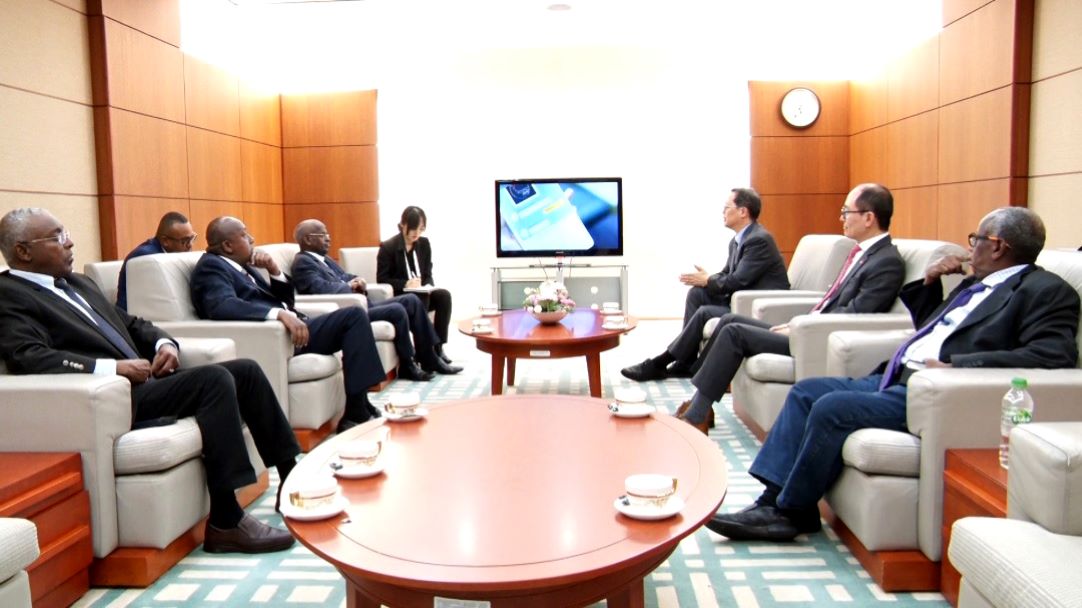 Le Premier ministre à Séoul pour le sommet Corée-Afrique 2024