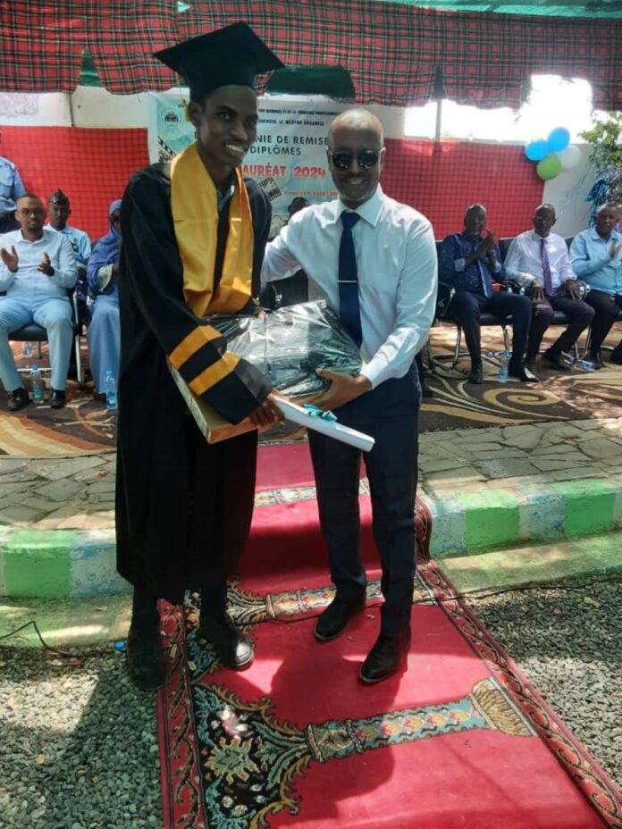 Ali-Sabieh cérémonie festive de remise des diplômes aux lauréats du (1)