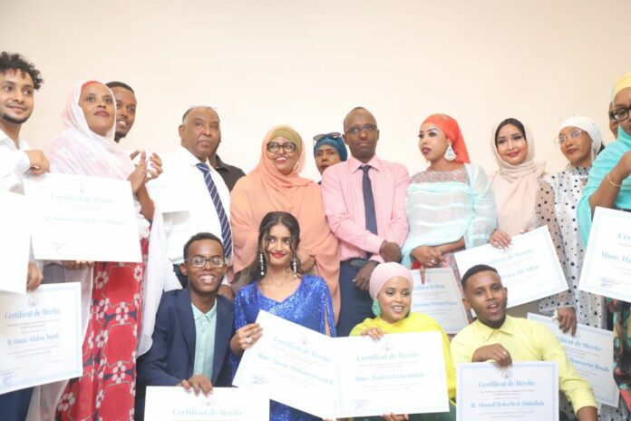 Cérémonie de remise de certificats aux jeunes lauréats Djib-Talent (2)