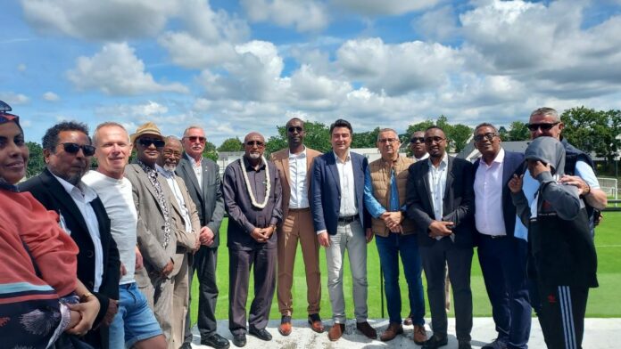 Le Secrétaire d'État chargé des Sports entame une tournée européenne après
