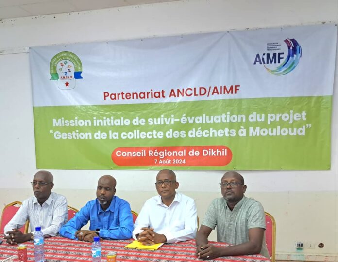 Projet de gestion de la collecte des déchets à Mouloud (3)