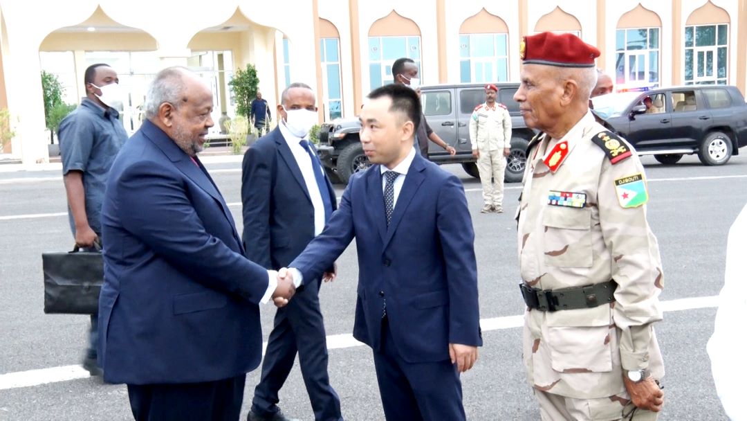 Le Président Guelleh à Pekin pour prendre part aux travaux du 9e Sommet du Forum pour la Coopération Sino-Africaine (FOCAC)