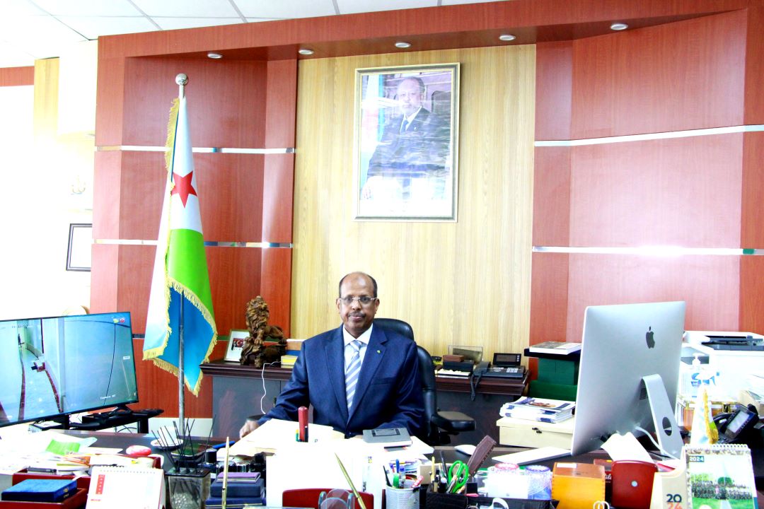 . La Grande Interview« Le port de Tadjourah, comme le port de Damerjog, de Doraleh et du Goubet, fait partie du patrimoine national et ne sera nullement cédé à qui que ce soit » Mahmoud Ali Youssouf, Ministre des affaires étrangères et de la coopération internationale