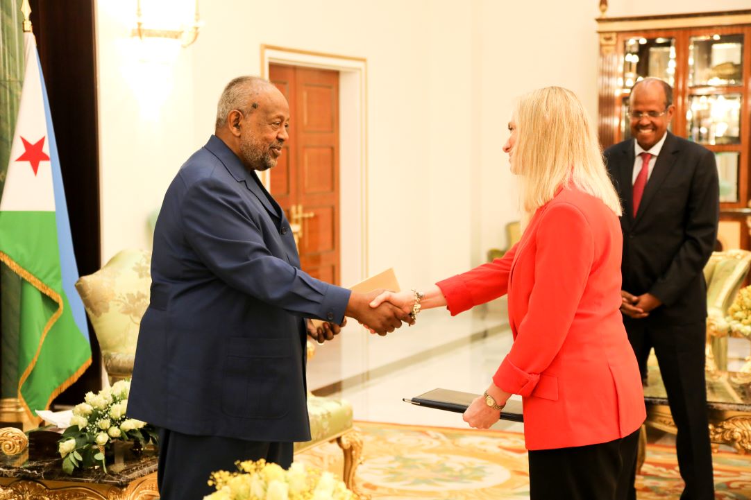 Le Président Guelleh reçoit les Lettres de Créances de trois nouvels Ambassadeurs