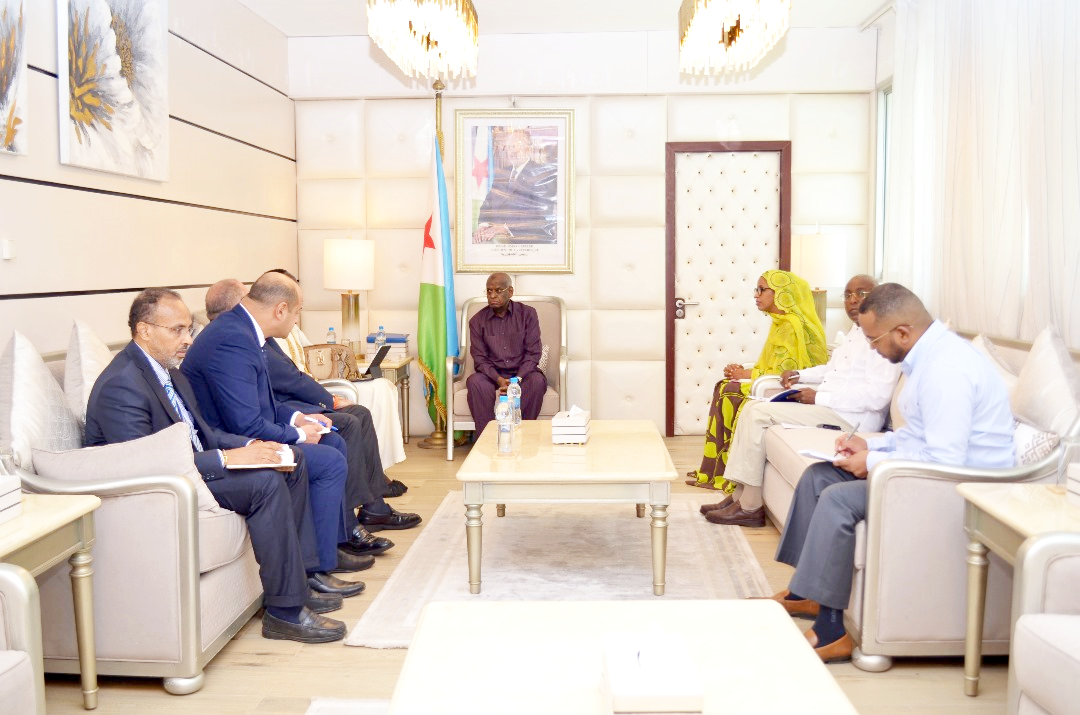 Le Premier ministre reçoit une délégation de la Banque Mondiale