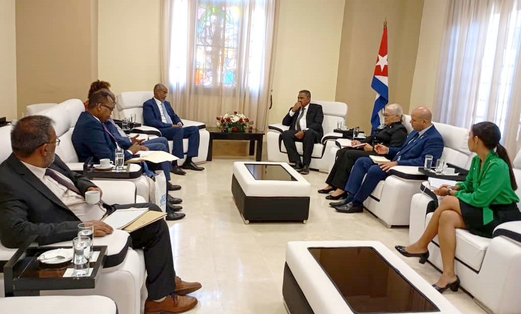 Le ministre de la Justice s’entretient avec son homologue cubain