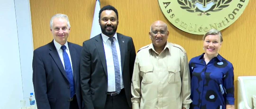 Rencontre entre Dileita Mohamed Dileita, président de l’Assemblée nationale, et l’envoyé spécial du ministre des Affaires étrangères de Finlande pour la Corne de l’Afrique