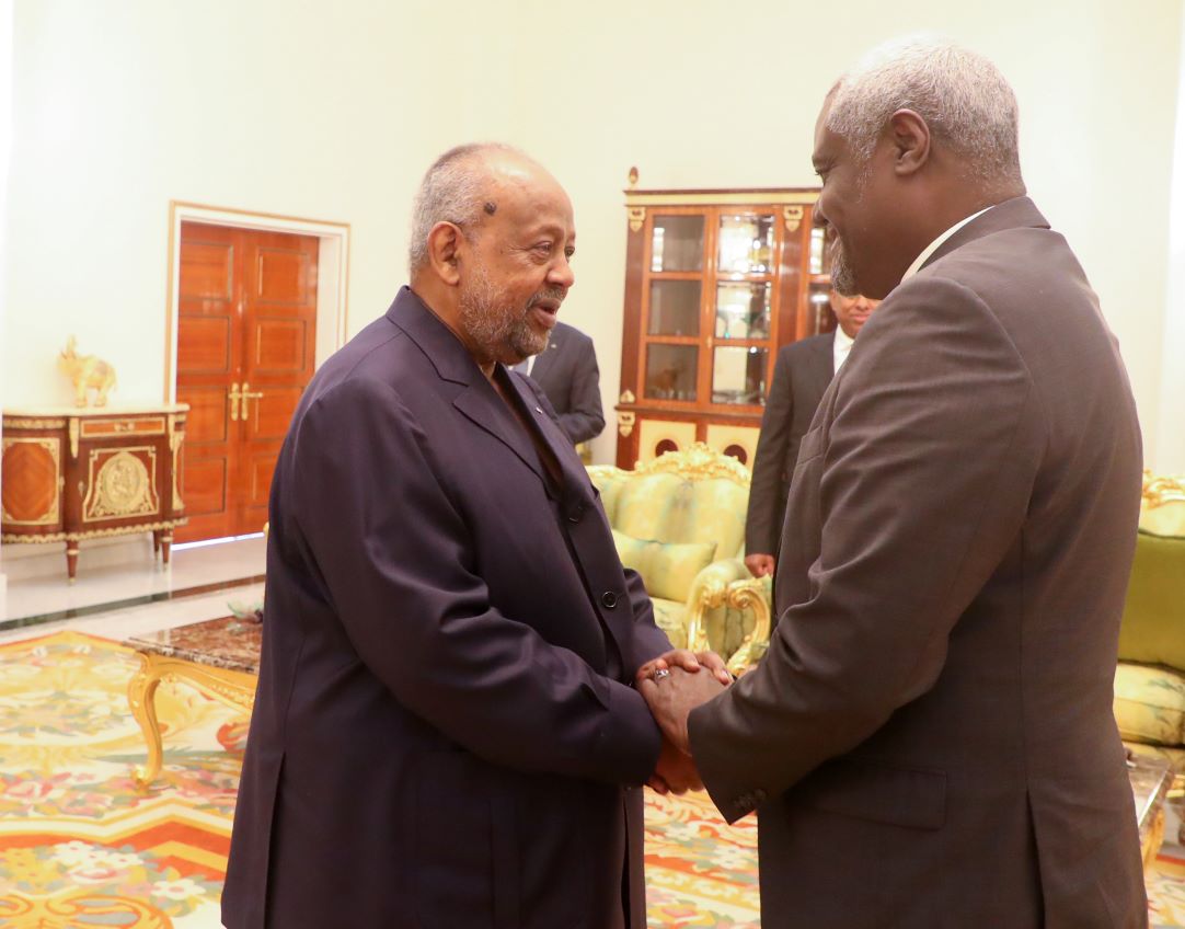 Le Chef de l’Etat reçoit le Président de la Commission de l’Union africaine