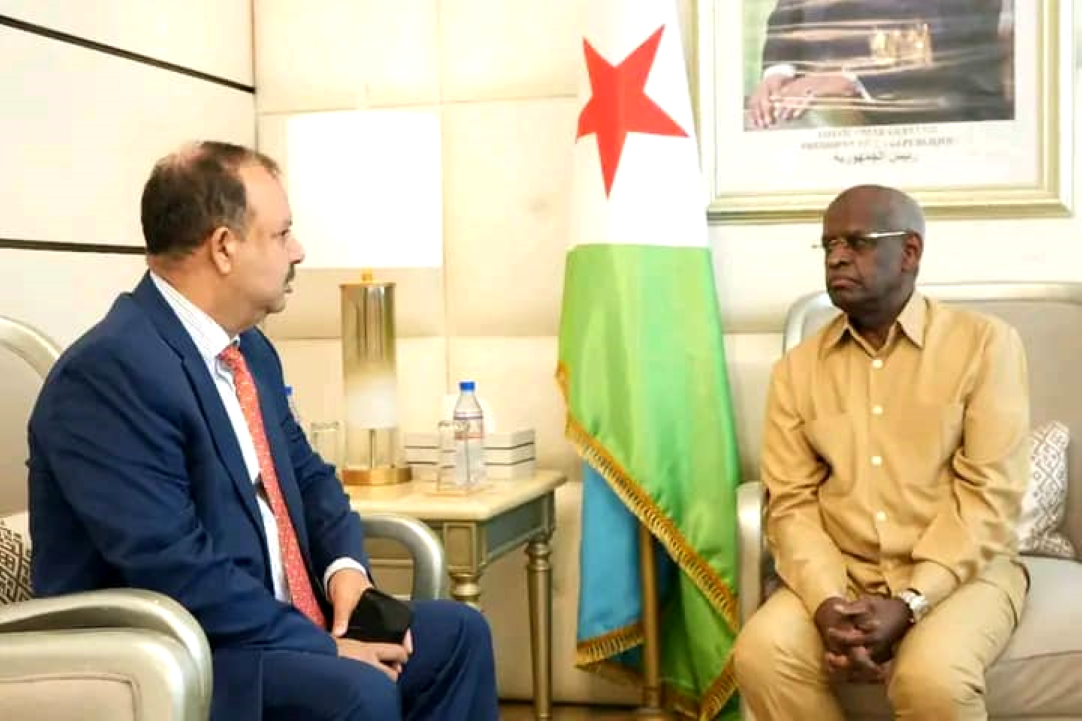 Le Premier ministre reçoit la visite du nouvel ambassadeur de la République Démocratique et Populaire d’Algérie à Djibouti