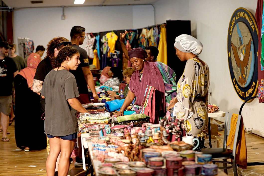 Le Bazar du Camp Lemonnier pour faire découvrir la culture djiboutienne aux résidents de la base