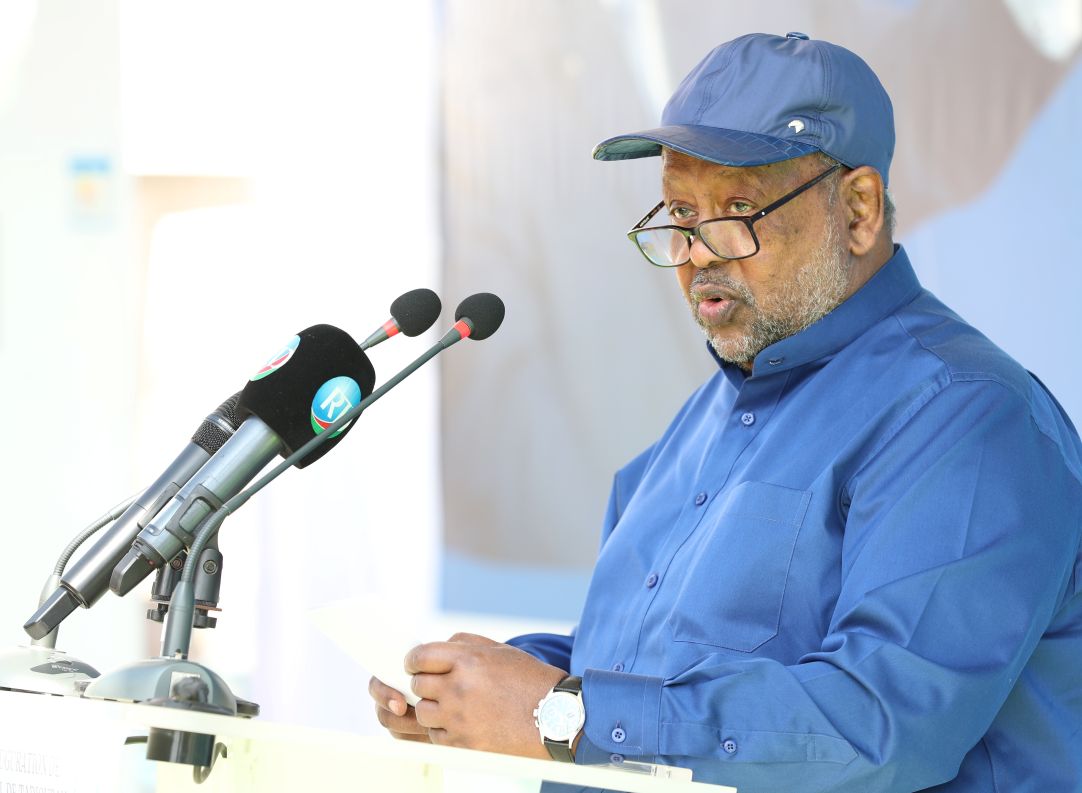 « Avec cette nouvelle infrastructure, nous offrons aux deux régions du Nord des équipements modernes ainsi qu'une expertise médicale adéquate pour répondre aux besoins croissants de nos concitoyens » déclare le Président Guelleh