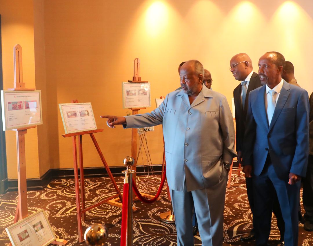 Cérémonie de célébration du 75e anniversaire de la création du Franc Djibouti