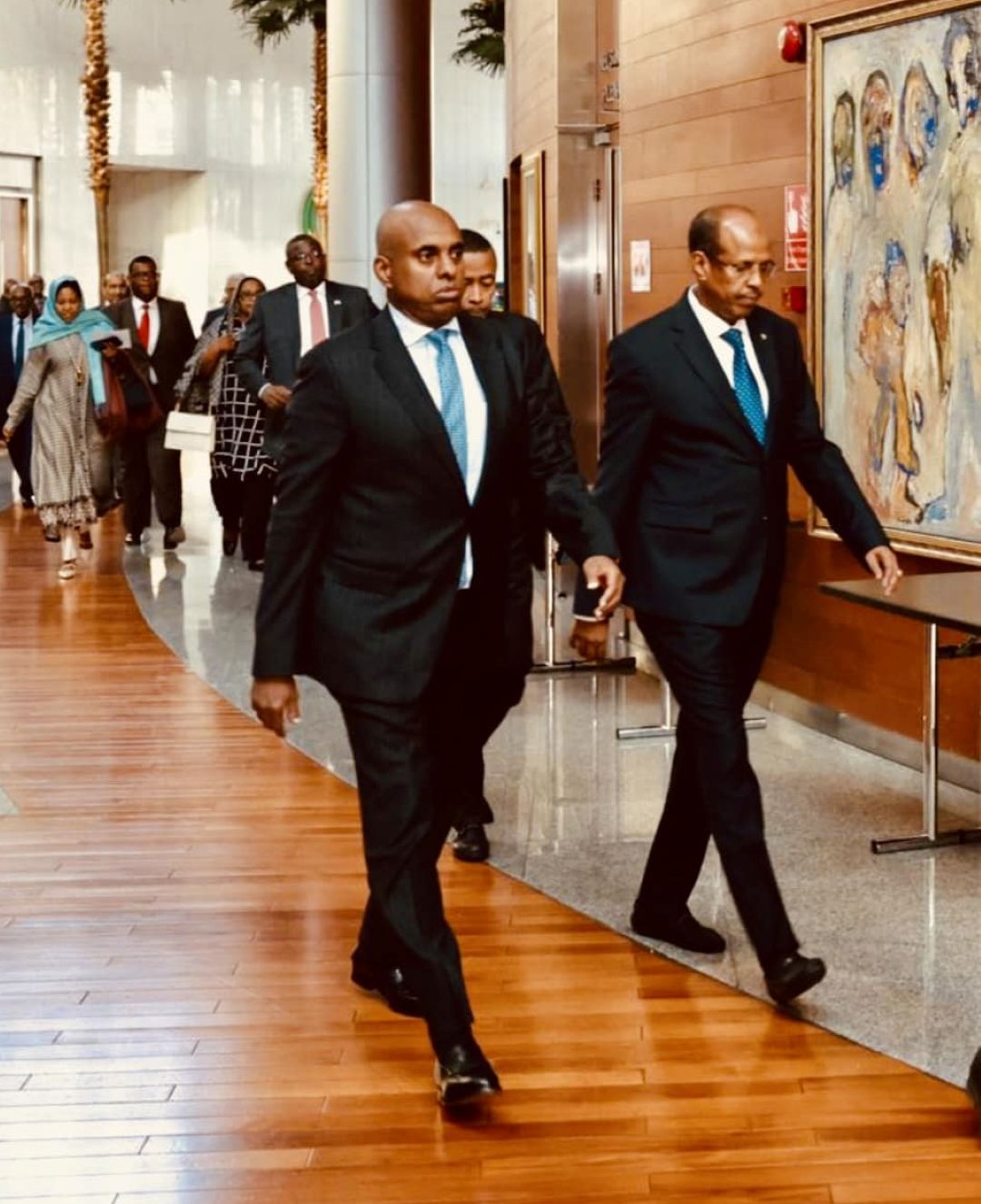 Le candidat de Djibouti à la présidence de la commission de l’UA brille au débat Mjadala Afrika