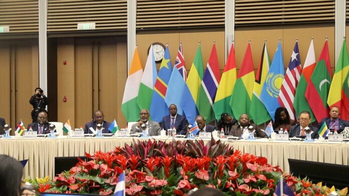 Le ministre du MENFOP partage la vision de Djibouti lors d’une Conférence internationale (4)