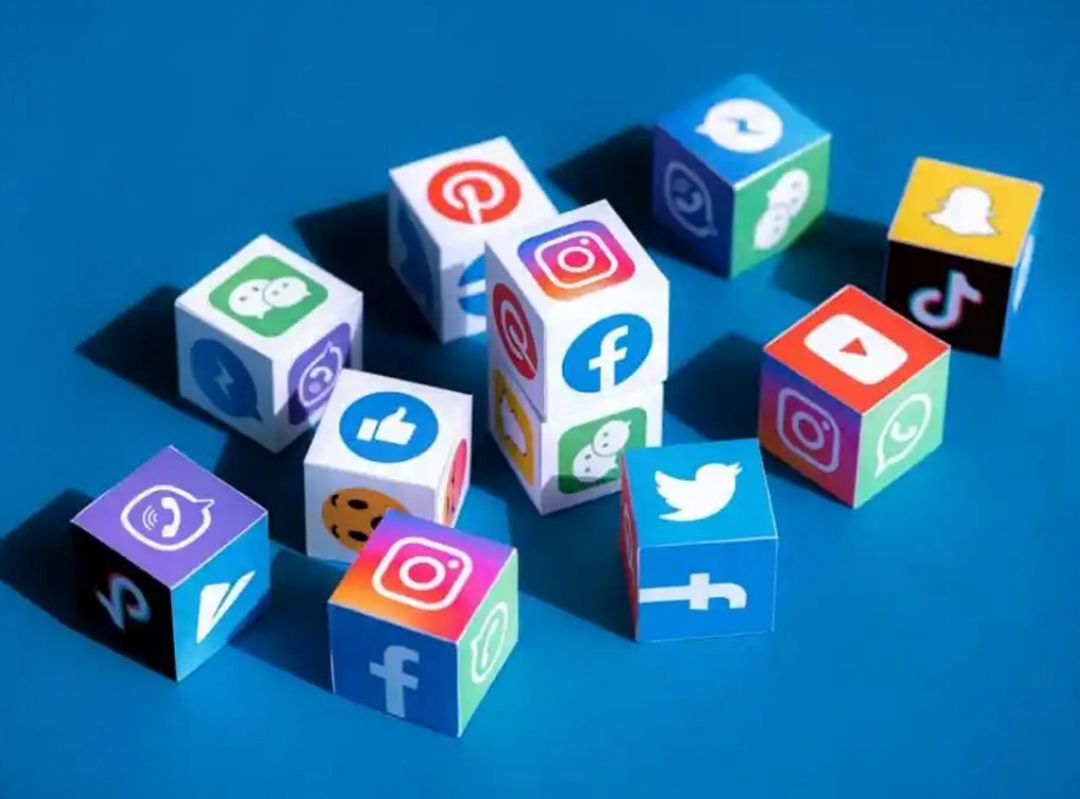 Révolution silencieuse à nos portes : Quand les écrans brisent les liens qui font une société et érodent nos valeurs