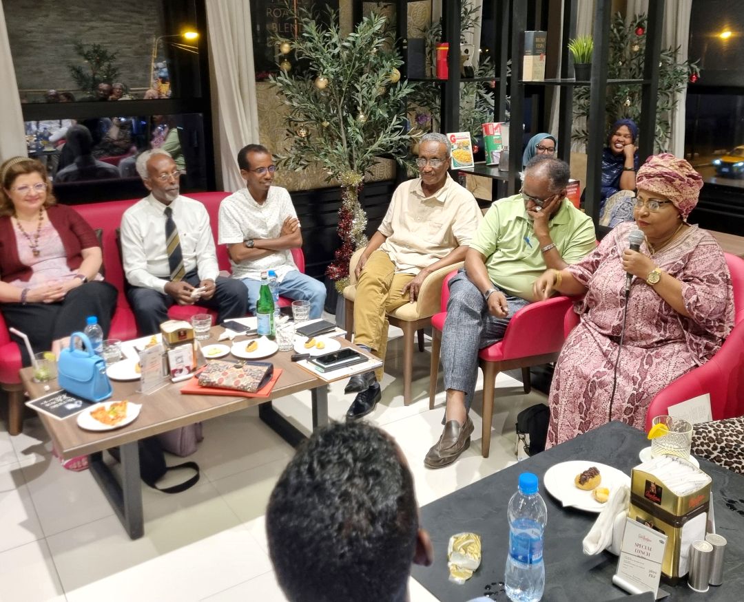 Troisième séance du Café littéraire : Le métissage des œuvres poétiques au centre des débats